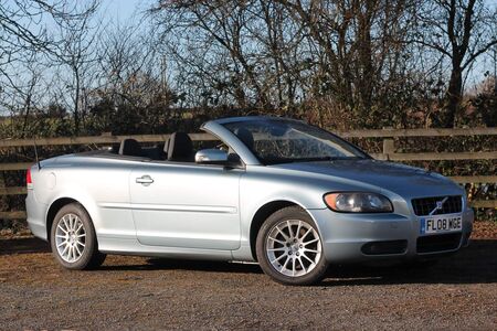 VOLVO C70 2.4i S 2dr