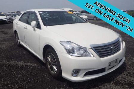 TOYOTA CROWN 2.5 Royal Saloon Special Navi Package