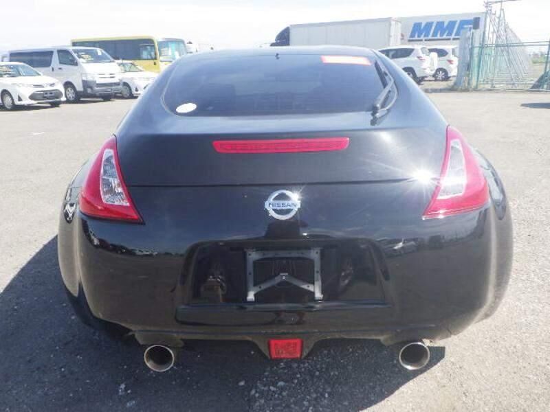 NISSAN 370Z