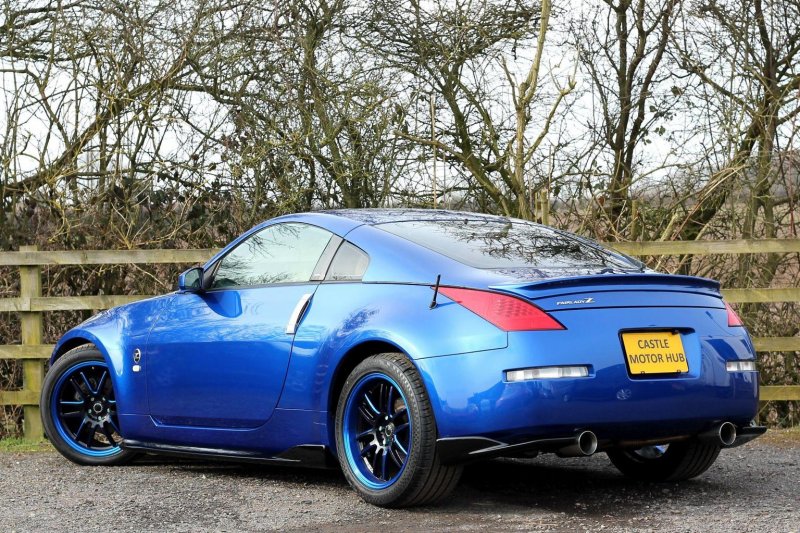 NISSAN 350Z