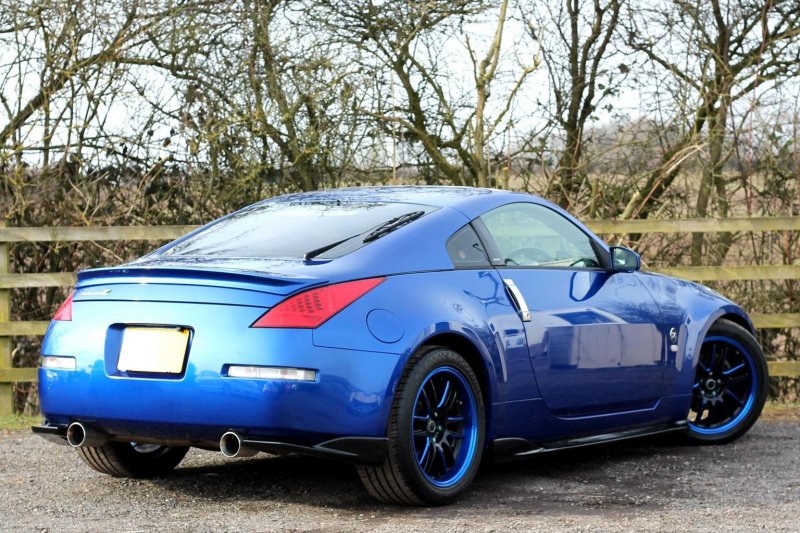 NISSAN 350Z