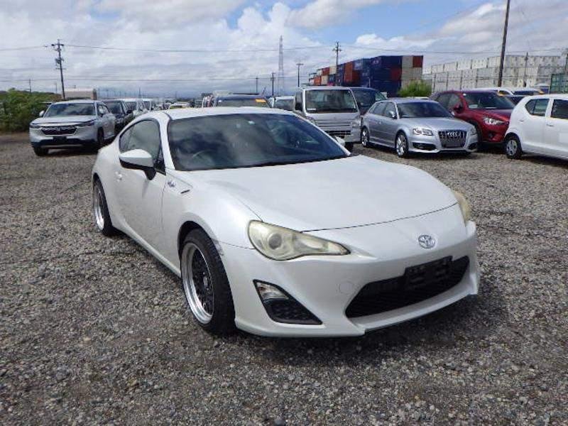 TOYOTA GT86