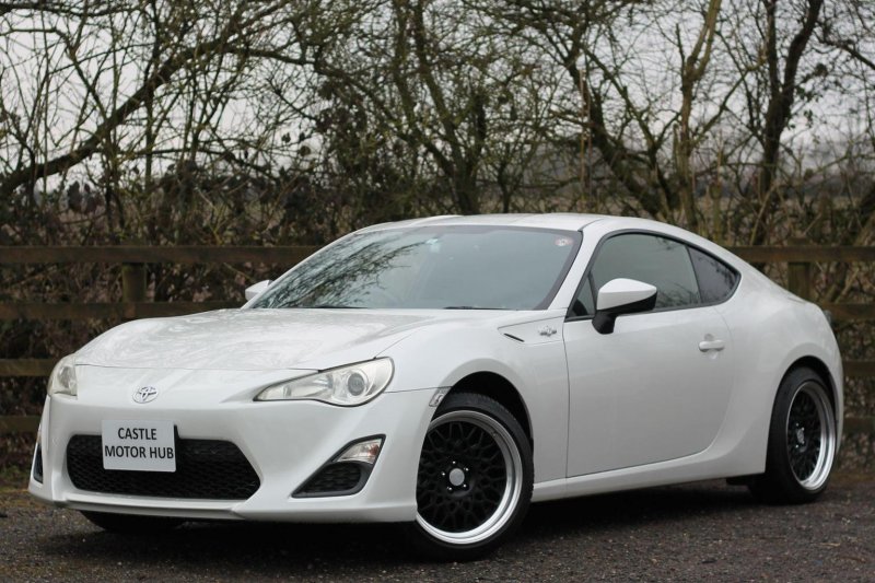 TOYOTA GT86