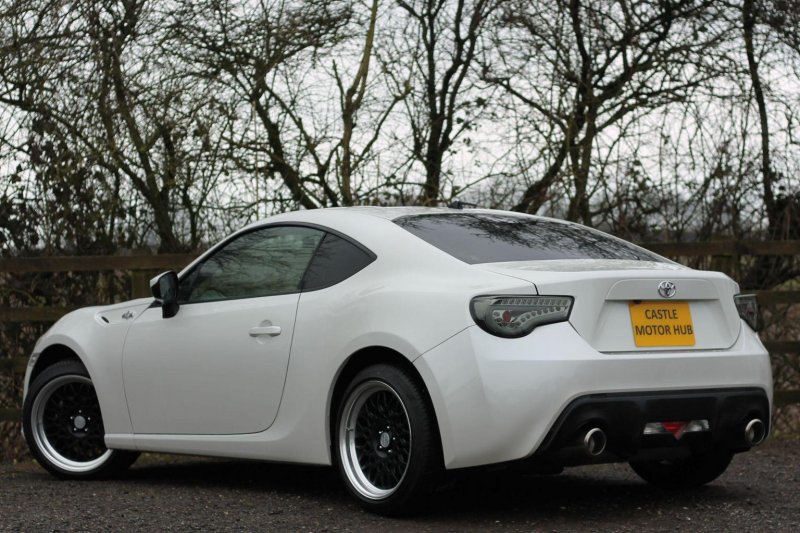 TOYOTA GT86